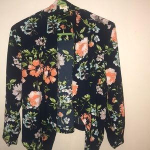 Thin blue floral blazer